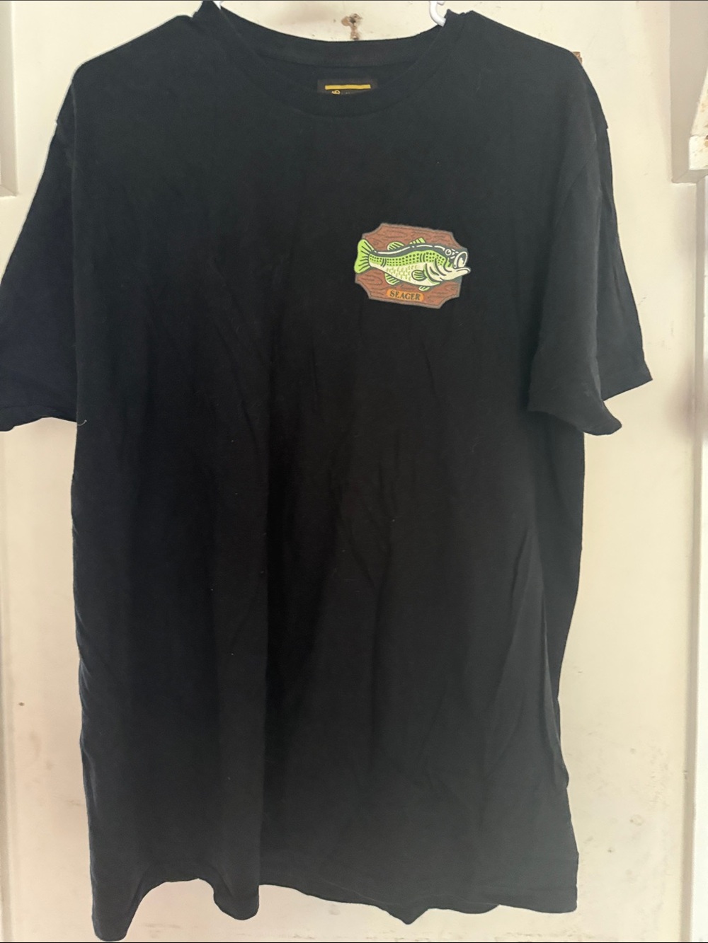 Seager Brand men’s L Tee